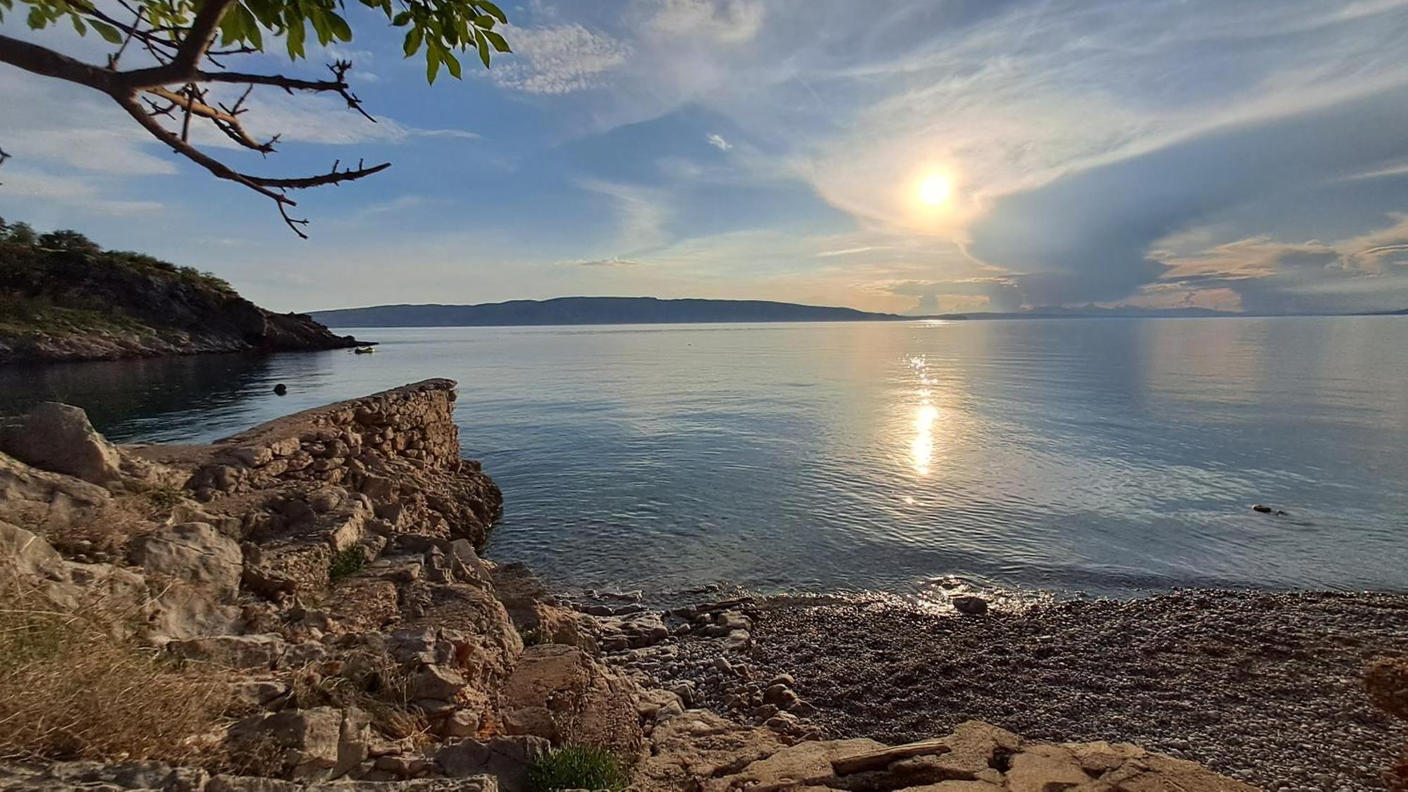 Boora Glamp Experience & Heated Infinity Pool Otel Senj  Dış mekan fotoğraf