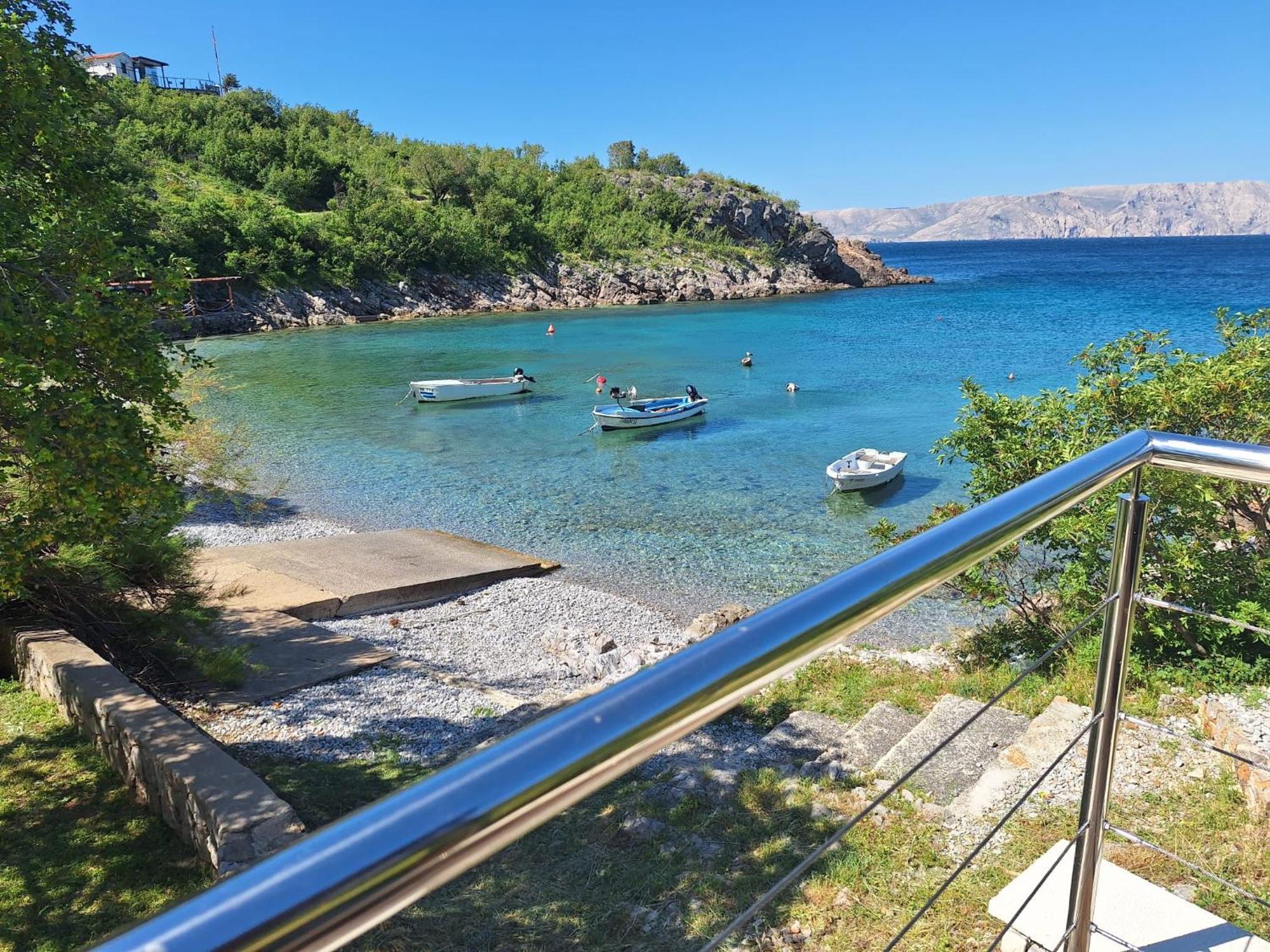 Boora Glamp Experience & Heated Infinity Pool Otel Senj  Dış mekan fotoğraf