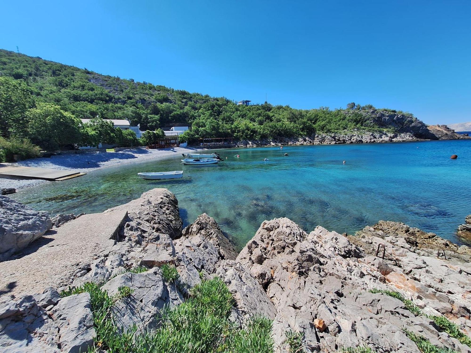Boora Glamp Experience & Heated Infinity Pool Otel Senj  Dış mekan fotoğraf