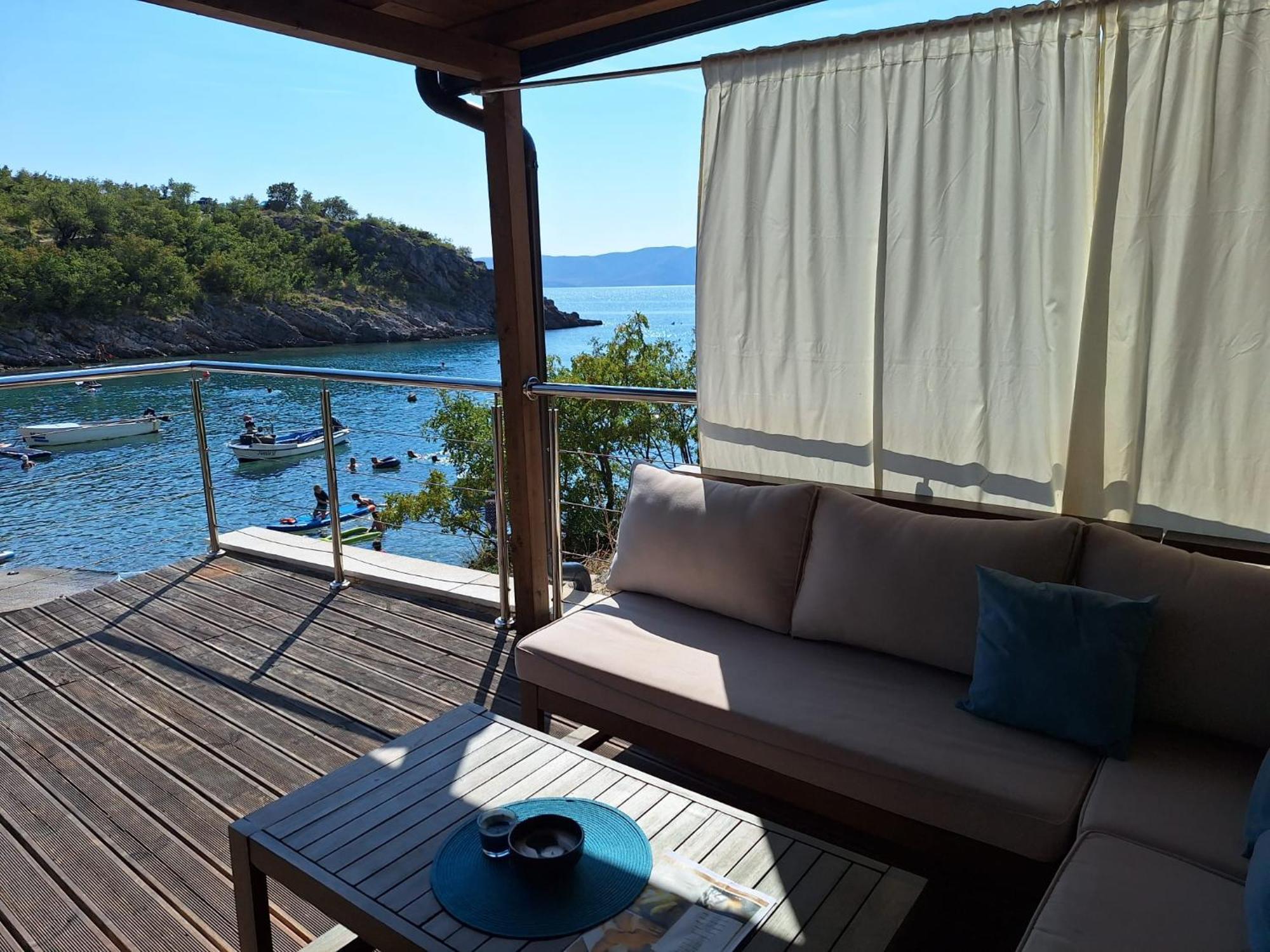 Boora Glamp Experience & Heated Infinity Pool Otel Senj  Oda fotoğraf